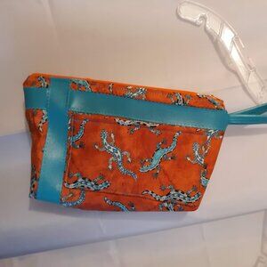 New Gecko theme Vinyl trim Clutch travel make-up bag Wristlet cosmetics Rust Blu
